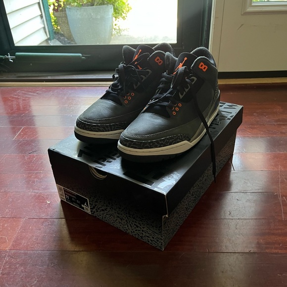 Jordan 3 - Picture 4 of 11